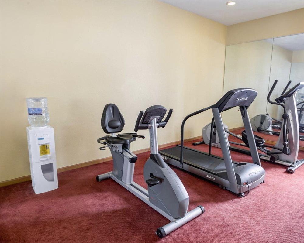 Quality Inn & Suites Lenexa Kansas City Ngoại thất bức ảnh