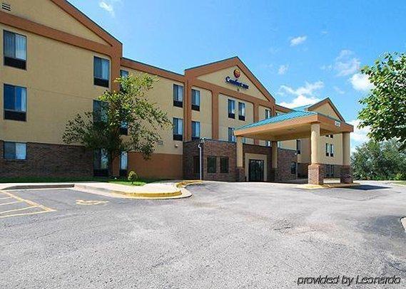 Quality Inn & Suites Lenexa Kansas City Ngoại thất bức ảnh